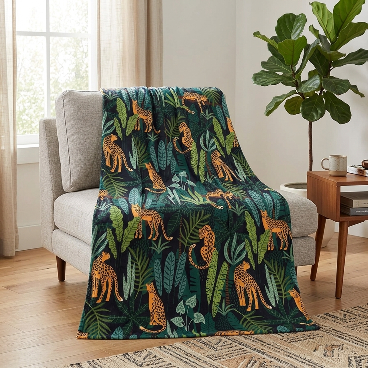 Vibrant cheetah jungle polyester fleece throw blanket for animal print decor lovers
